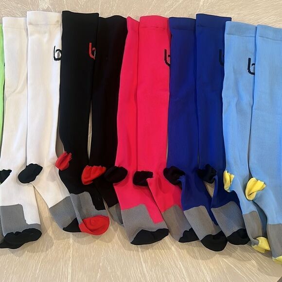 Compression Socks for Women & Men Circulation 15-20 mmHg S/M NWOT - Picture 7 of 8